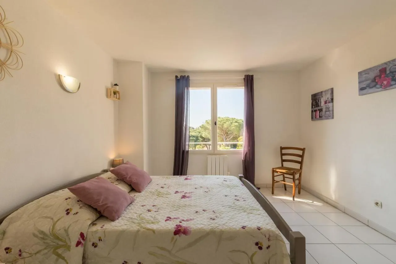 Le Verger, Villa Lumineuse Et Agreable Avec Son Espace Exterieur Clos Au Coeur De Notre Vignoble Hyeres